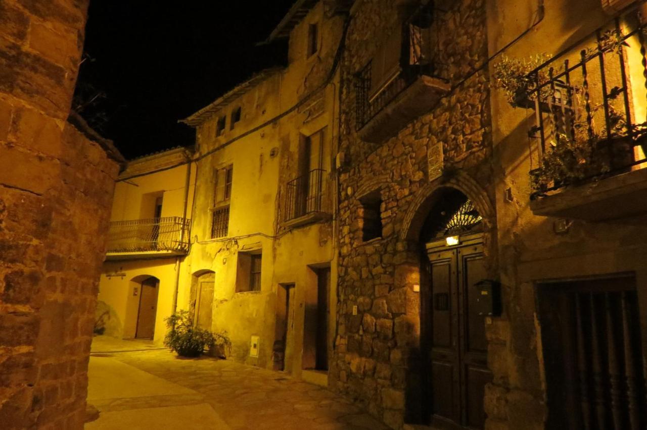 Estudios Casa Lola De Talarn Bagian luar foto