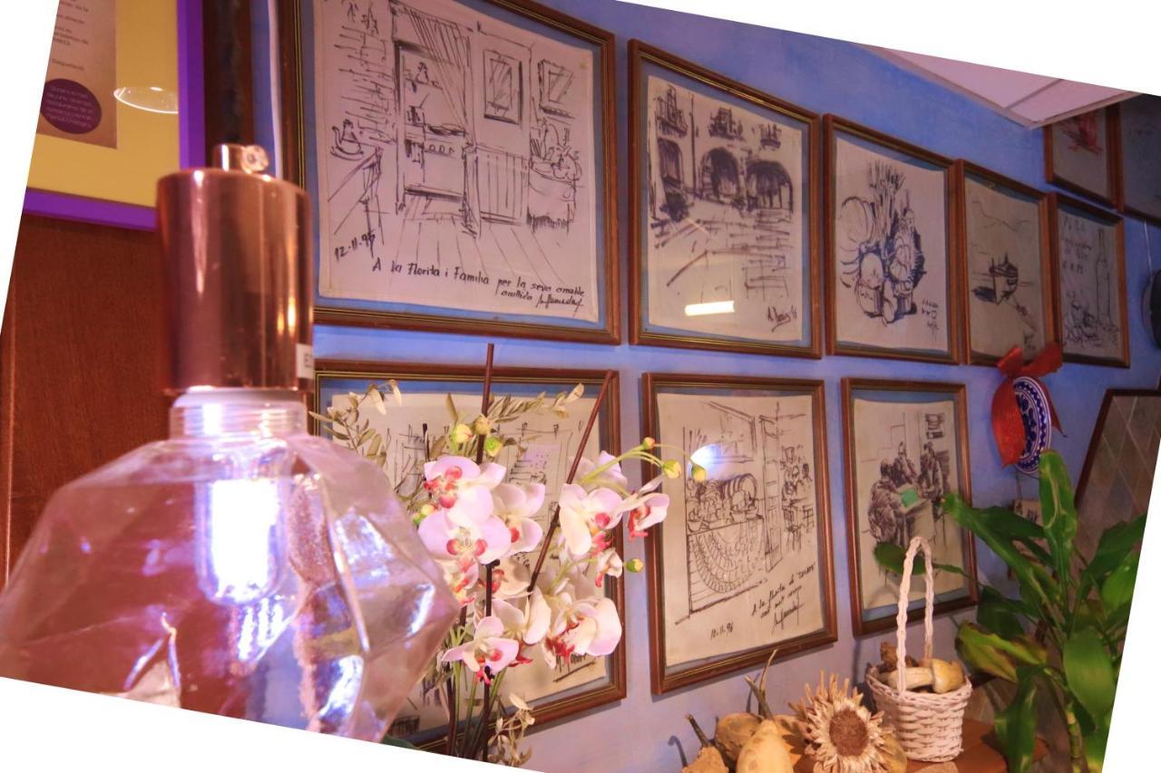 Estudios Casa Lola De Talarn Bagian luar foto
